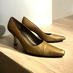 Vintage Stuart Weitzman Leather Square Toe Pump Womens Size 7.5 Y2K Cap Toe Heel